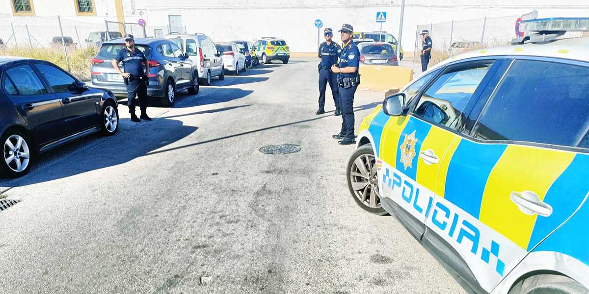 Controles de alcohol y drogas de la Policía Local en El Puerto por la campaña de verano de la DGT