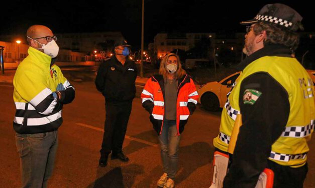 Beardo supervisa los controles nocturnos de Policía Local y Nacional en todos los accesos a El Puerto