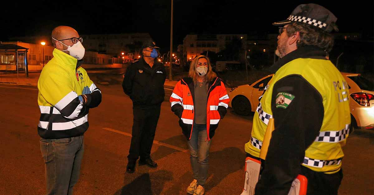 Beardo supervisa los controles nocturnos de Policía Local y Nacional en todos los accesos a El Puerto