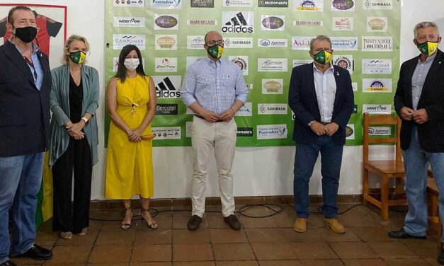 El Club de Rugby Atlético Portuense celebra sus 50 años con un nuevo escudo conmemorativo