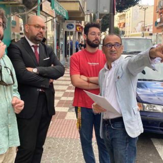 El Ayuntamiento refuerza su colaboración con la zona comercial de Crevillet