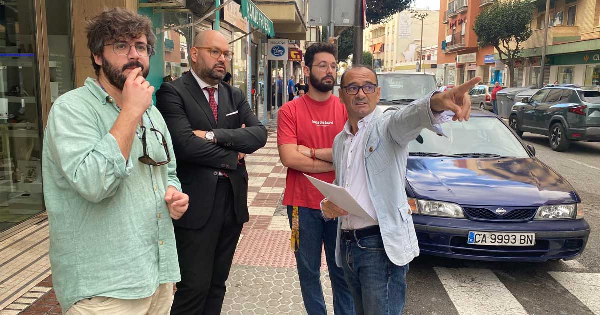 El Ayuntamiento refuerza su colaboración con la zona comercial de Crevillet