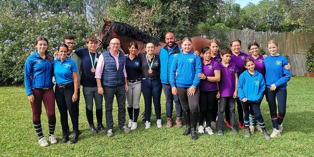 La Escuela Hípica La Cuadra, en El Puerto, cosecha grandes resultados en el Campeonato de Andalucía