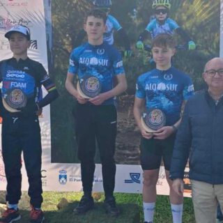 Las Beatillas reúne a casi 300 bikers en el arranque del Circuito Diputación de Cádiz BTT XCO 2026 Las Beatillas reúne a casi 300 bikers en el arranque del Circuito Diputación de Cádiz BTT XCO 2026