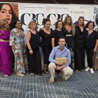 La VII Fiesta de la Moda llena de color, estilo y comercio local la calle Luna