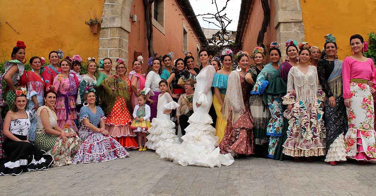 II Desfile de Moda flamenca a beneficio de Nueva Bahía
