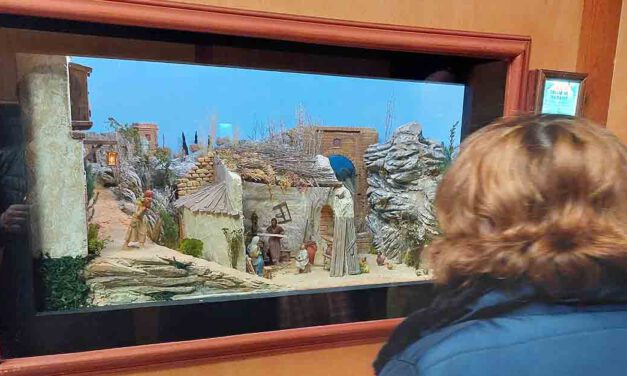 La Asociación de Belenistas Portuense inaugura su de belenes y dioramas