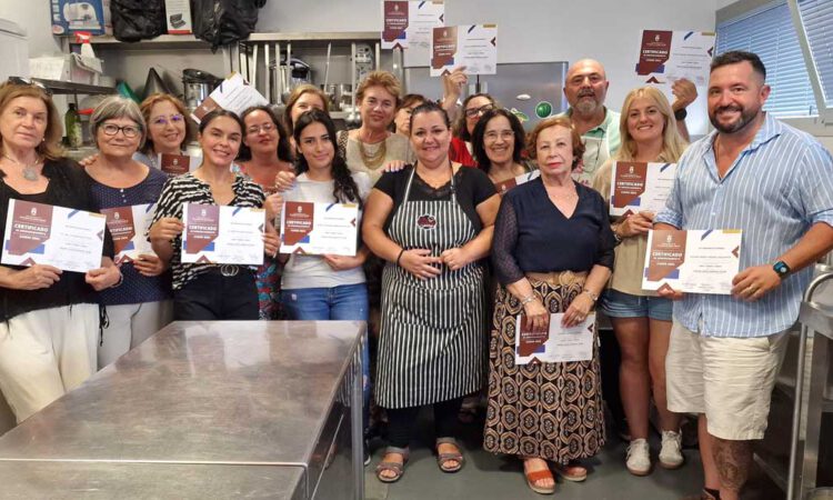 El curso de cocina "Cremas y sopas" se cierra con éxito