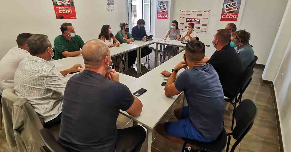 IU apoya a la plantilla de ayuda a domicilio y exige al Ayuntamiento que cumpla con sus compromisos