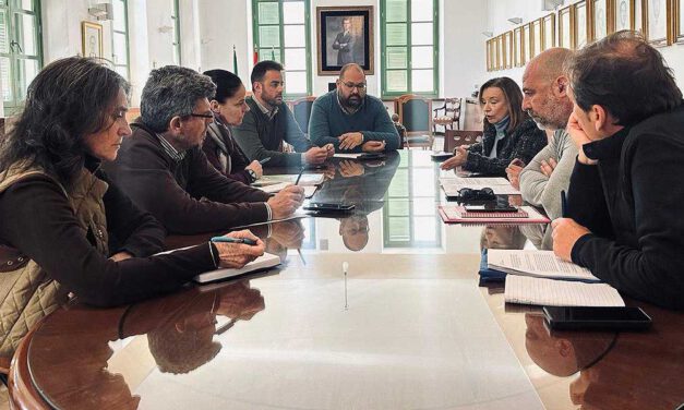 El Gobierno Municipal se reúne con UGT y CSIF para tratar asuntos clave sobre la plantilla municipal