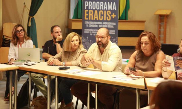 El Ayuntamiento inicia en Los Milagros la campaña informativa de la Estrategia ERACIS+