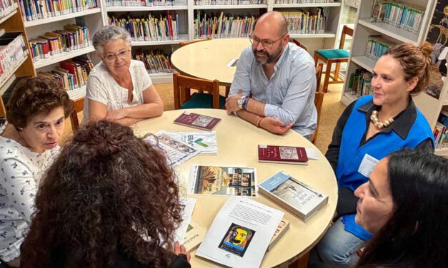 Un taller de lectura abre oportunidades a vecinos de zonas desfavorecidas en El Puerto
