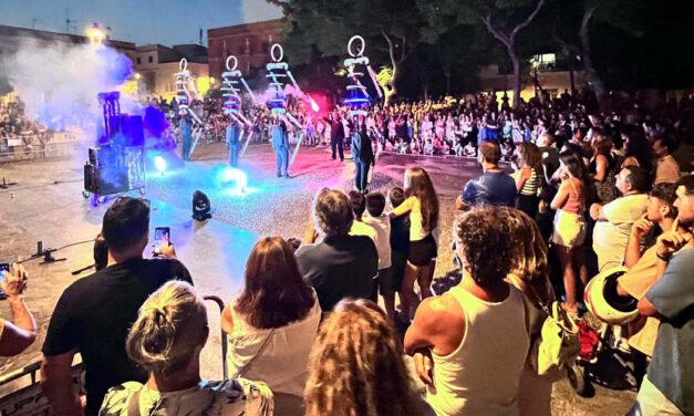 El festival “Escena al Aire” llena las calles de cultura, circo y teatro hasta el 7 de agosto