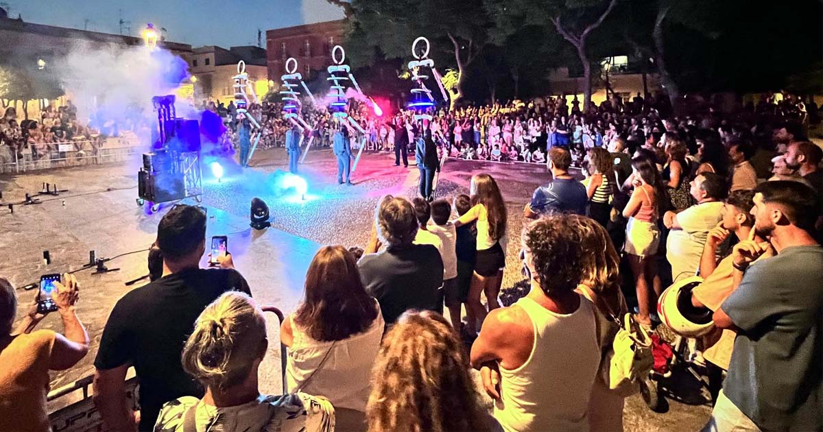 El festival “Escena al Aire” llena las calles de cultura, circo y teatro hasta el 7 de agosto