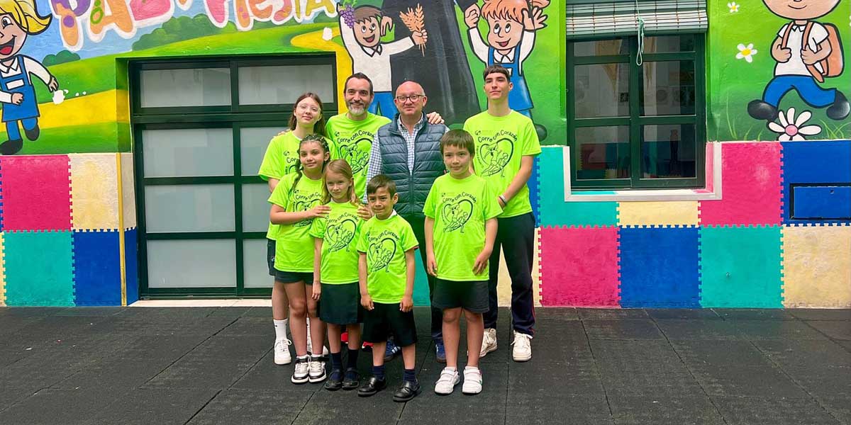 El colegio Las Esclavas celebra con éxito la sexta edición de su carrera solidaria “Corre con Corazón”