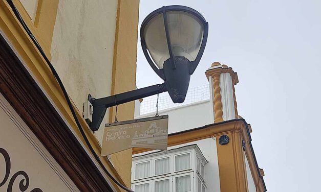 Vox solicita implantar un mobiliario urbano más acorde con el entorno del casco histórico