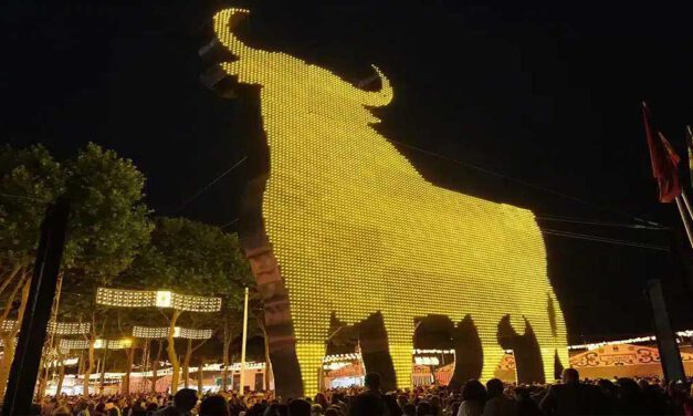 El Puerto ilumina su Feria de Primavera y Vino Fino con Badalona como ciudad invitada