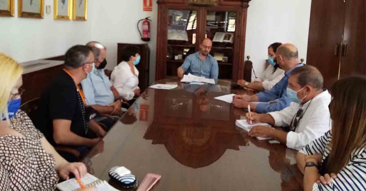 Beardo ratifica a la Flave su compromiso con el movimiento vecinal