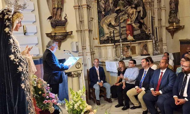 José Manuel Cristo Álvarez pronuncia la Exaltación a María Santísima del Rosario