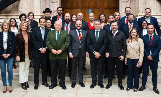 El Puerto hace de nuevo historia para seguir creciendo: desde hoy es Gran Ciudad