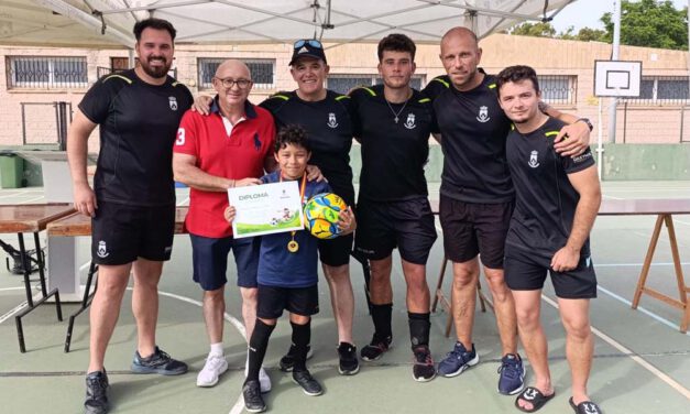 Clausura festiva para la Escuela Municipal de Fútbol con más de 120 alumnos