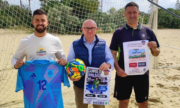 El fútbol playa se consolida este verano con una Escuela y un Campus en La Puntilla
