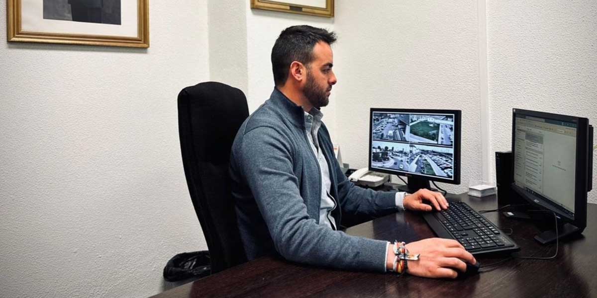 El Ayuntamiento cuenta por primera vez con un contrato de telefonía licitado públicamente conforme a la legislación