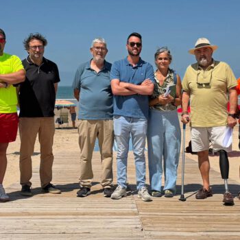 El programa de baño adaptado de Valdelagrana alcanza cifras récord y refuerza su continuidad