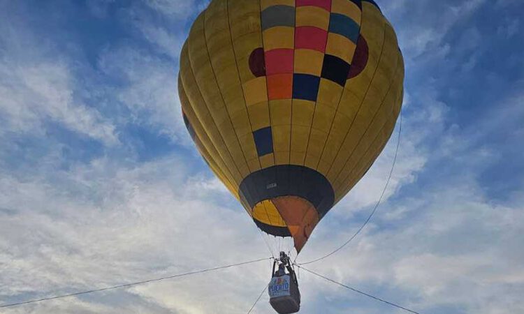 Suspendido el paseo en globo previsto en Doña Blanca por fuertes vientos