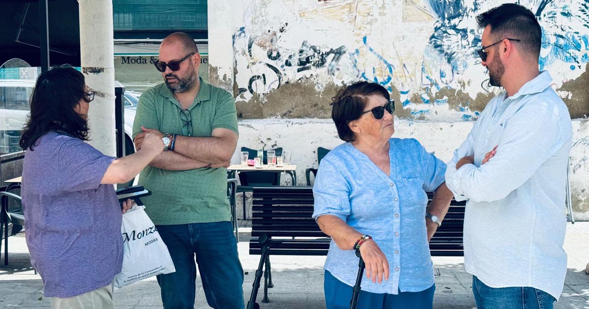 Ayuntamiento y vecinos coordinan nuevas actuaciones en La Gobernadora