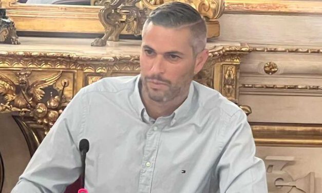 Ángel González pide a Beardo "unidad y lealtad" para desarrollar La Florida