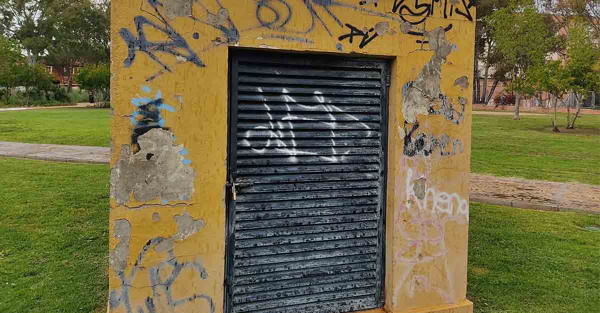 Vox El Puerto solicitará un plan especial contra los grafitis