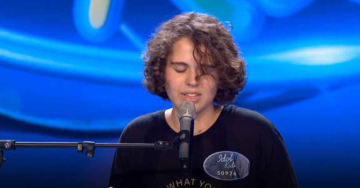 Sergio triunfa en Idol kids cantando Devuélveme el corazón