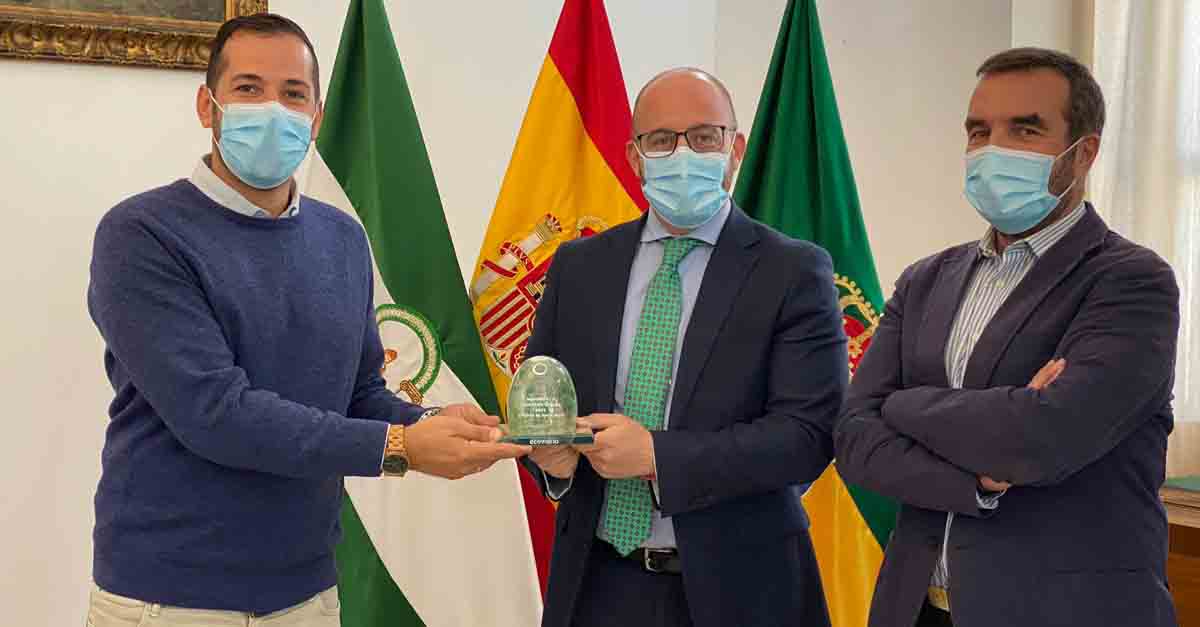 El Ayuntamiento de El Puerto, reconocido con el galardón Iglú Verde de Ecovidrio