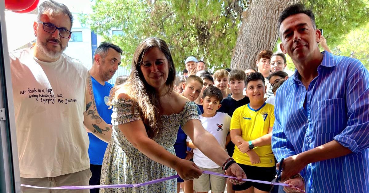 La Cantera del Carnaval estrena sede con una convivencia solidaria a beneficio de Calor en la Noche