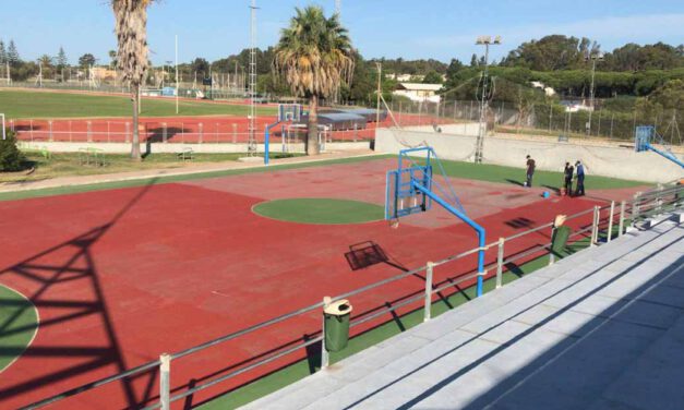 El Ayuntamiento mejora el servicio de mantenimiento en las instalaciones deportivas