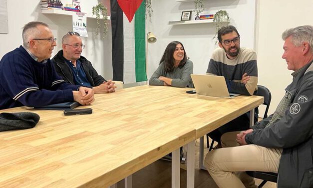 IU se reúne con la Asociación Amigos de la Sierra de San Cristóbal