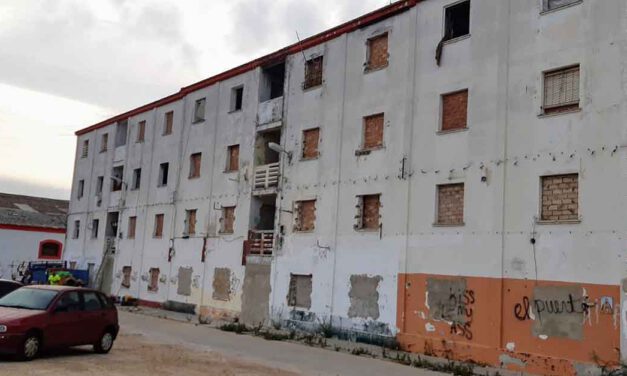 La Junta inicia el lunes el derribo de otros dos edificios en la barriada de José Antonio