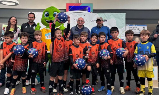 El Paseo hace entrega de los premios de la tercera edición del Mundialito de Kleo