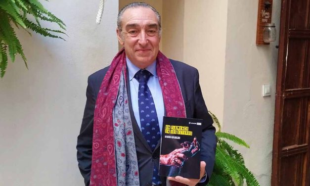 García de Romeu comienza a cerrar un ciclo con su última novela, 'Un flamenco en los esteros'