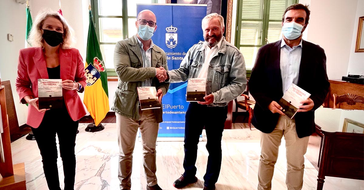 El libro ‘Caminando durante la Pandemia’ se donará a los colegios