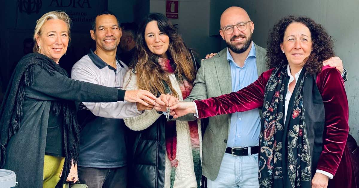 El Ayuntamiento cede cuatro locales municipales a entidades sociales y culturales de El Puerto