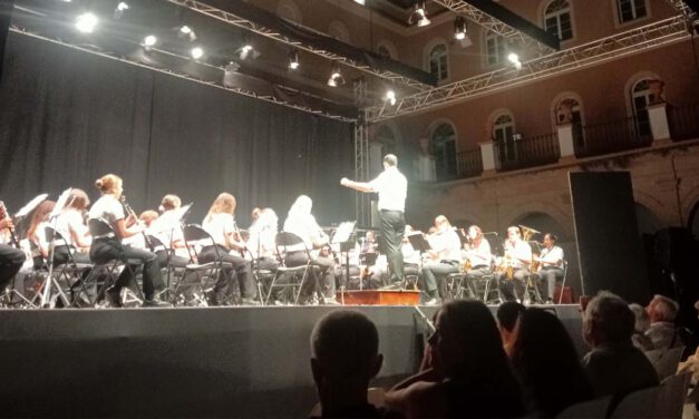 La Banda Maestro Dueñas recorrerá el centro con un concierto de verano en formato pasacalles