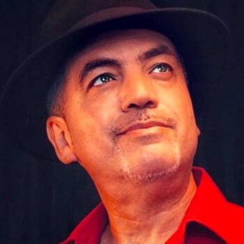 El Teatro Pedro Muñoz Seca acoge este sábado el espectáculo de magia “¡OLÉ!” con Juan Luis Rubiales