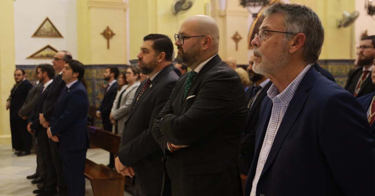 Miguel Ángel Corzo toma posesión como Hermano Mayor en la nueva sede canónica de la Hermandad del Cautivo