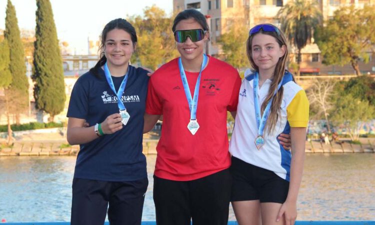 Orca Kayak logra cuatro medallas en el Campeonato de Andalucía de Invierno de Piragüismo