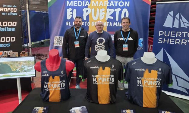 El Puerto promociona su Media Maratón en la feria del Medio Maratón de Sevilla