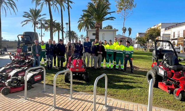 El Puerto refuerza su compromiso con la sostenibilidad y el medio ambiente con nueva maquinaria en Parques y Jardines