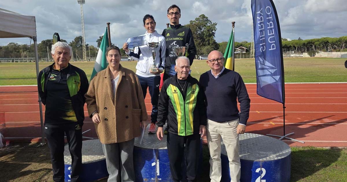La Carrera Popular Puerto Menesteo reúne a más de 300 participantes en una edición solidaria