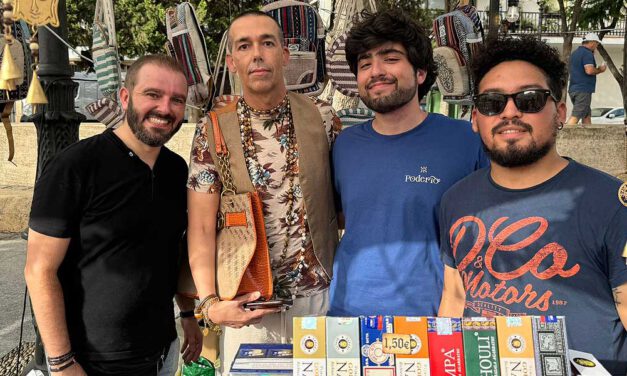Inaugurado el Mercadillo de Verano que la Plaza del Castillo acoge hasta este sábado